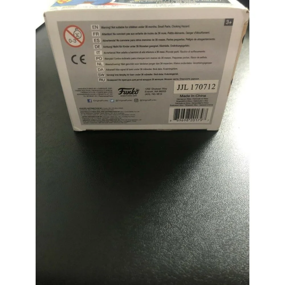 Funko DC POP! Superman #1 Exclusive Vinyl Figure #215 - Picture 5 of 6